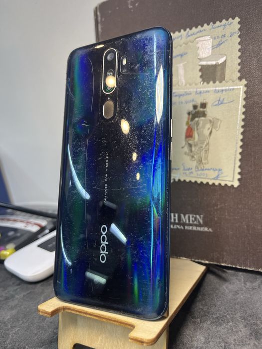 самсунг а50 в хорошем состояний.