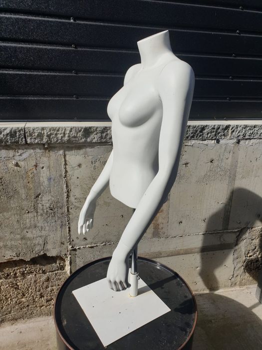 Bust de manechin  dama cu brate