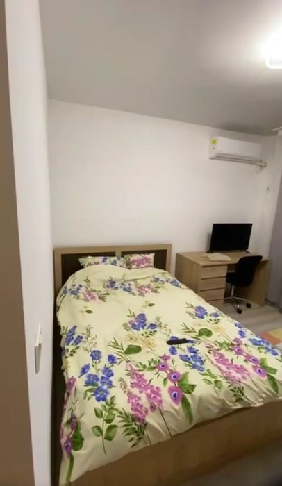 Închiriez garsonieră
