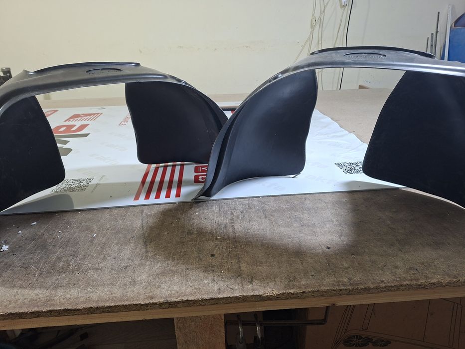 Дамас подкрылок сотилади