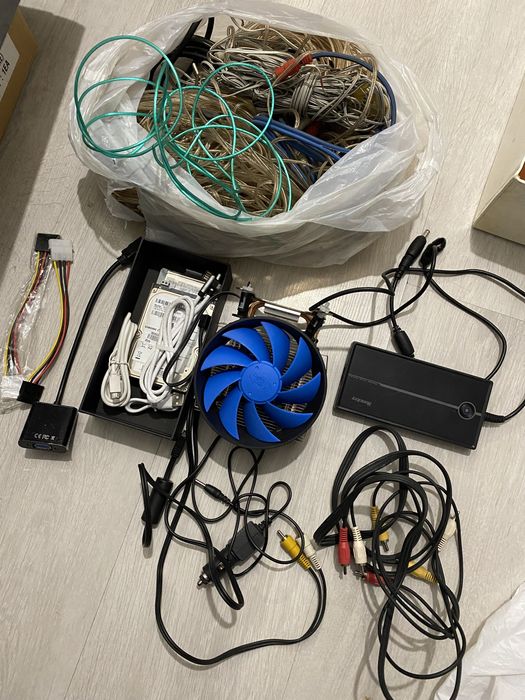 Инструменты и аксесуары для компьютера