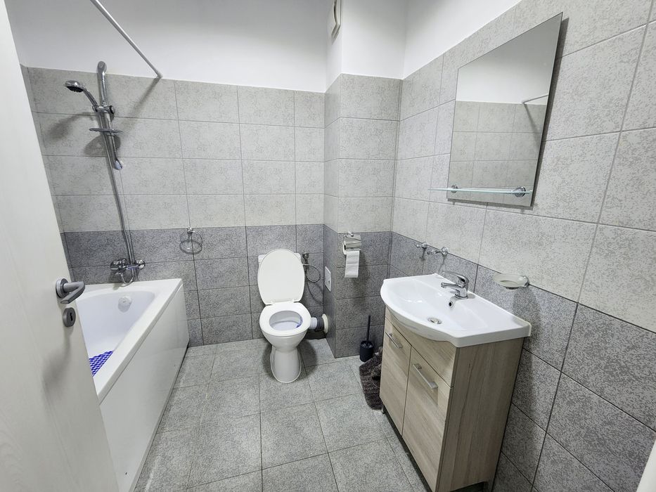 Apartament 2 Camere + Curte Proprie | 12 min metrou Berceni | Centrală + AC