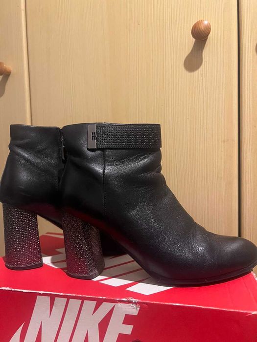 Маркови ботуши- FEMME, Jette  и други(естествена кожа)