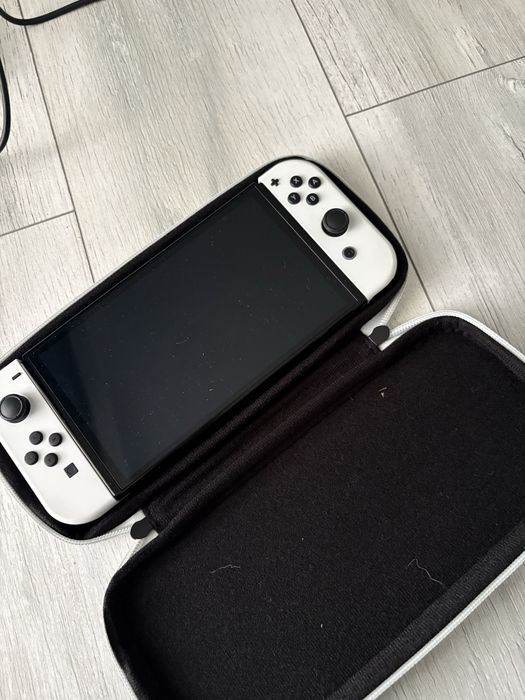 Nintendo Switch Oled Full Box