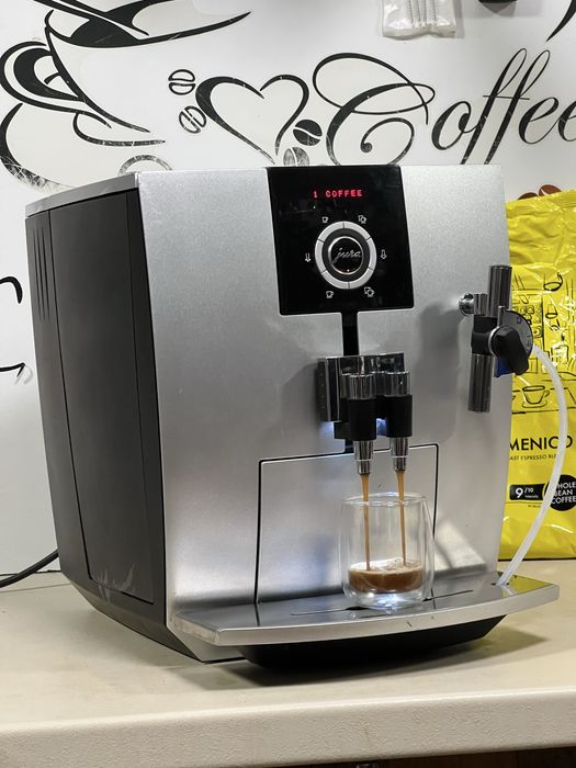 Кафемашина кафе автомат jura j5 с гаранция