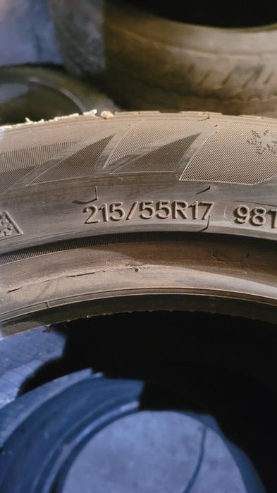 Шины зимние бу 215/55/17