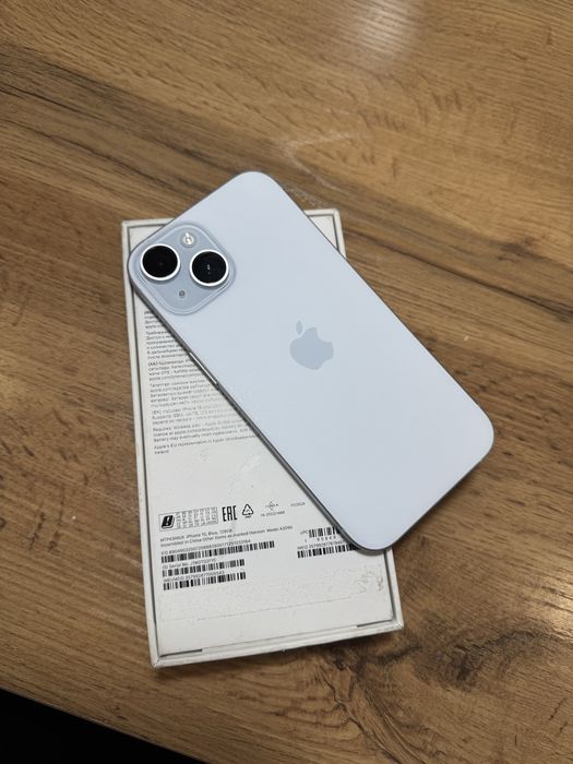 iPhone 15 128гб.