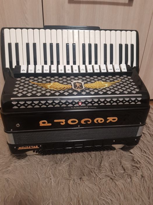 Acordeon Paolo Soprani Record Novastar