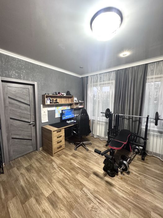 4 комнатный дом, Чкалова, 85 кВ