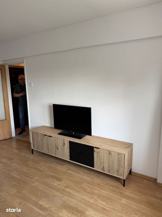 Garsonieră 42mp, cu balcon și aer condiționat