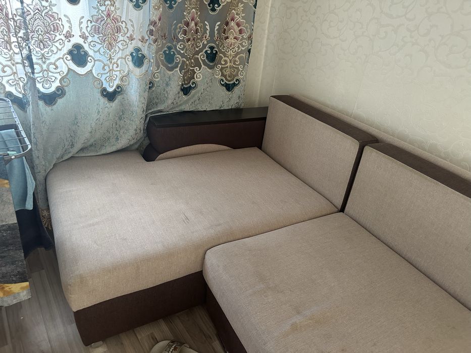 Продом диван почти даром