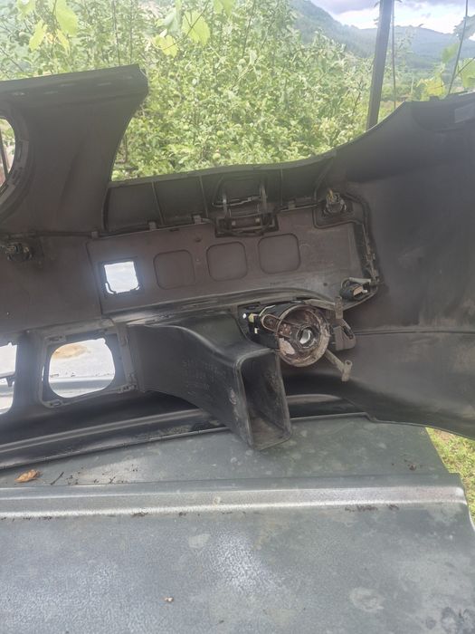 Предна и задна броня за e60 оборудвани