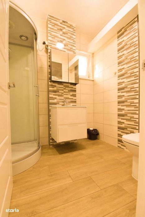 Apartament 2 camere, 200 m - Piața Unirii, 3 min UMF, proaspăt văruit