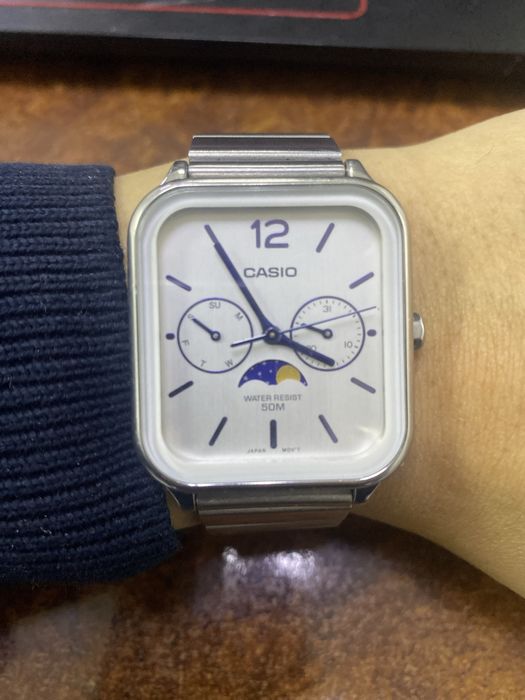 Продам часы Casio