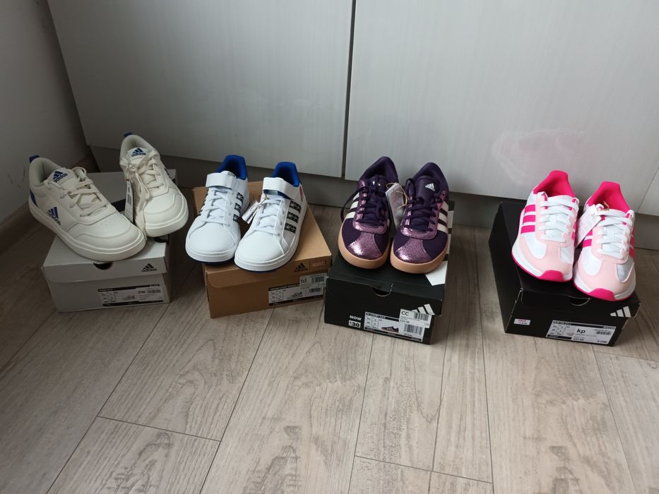 Нови маратонки на Adidas размер 38(5)