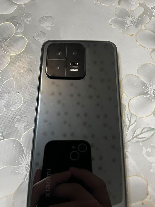 Xiaomi 13 256gb.