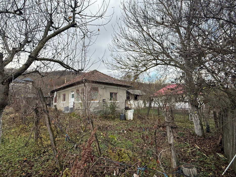 Oferta! Casa La Tara In Zona De Deal jud.Arges/Iesirea Catre Bradet A1