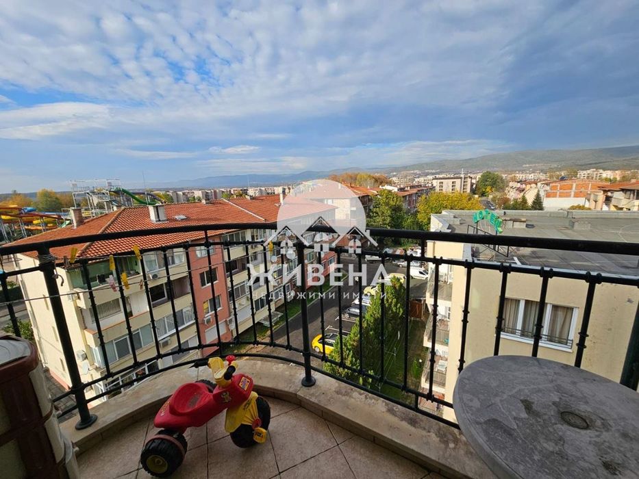 Продавам 3-стаен апартамент, к.к.Слънчев бряг, площ 77 кв.м