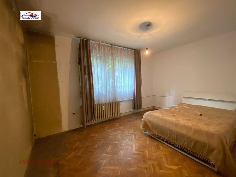 Дава се под наем Тристаен апартамент в София, Лозенец - 90 кв.м за 347000 € - Снимка #3