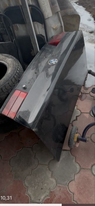 Багажин BMW Е 34 черный