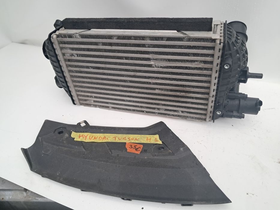 Интеркулер капак за фар Hyundai Tucson 2019/24г