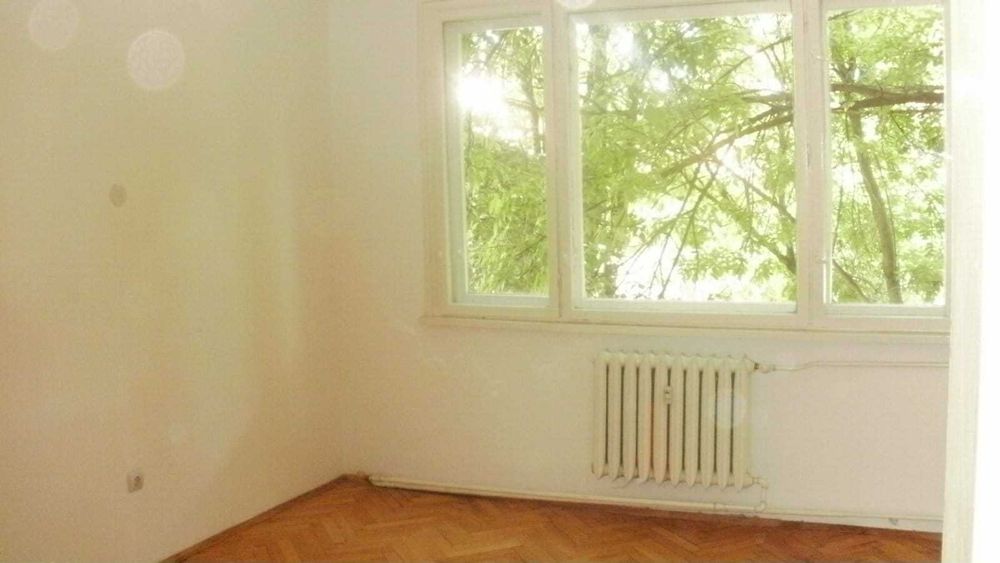 р-н община - двустаен