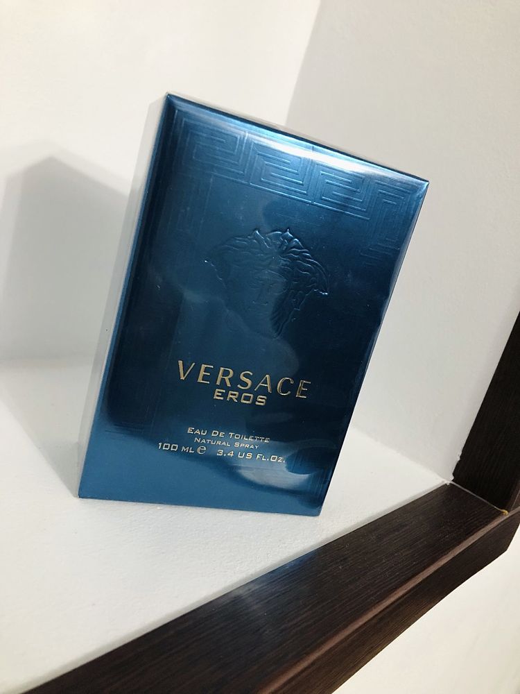 Parfumuri : Tom Ford , Versace , Armani , Sauvage , Invictus - Bucuresti  Sectorul 3 • 