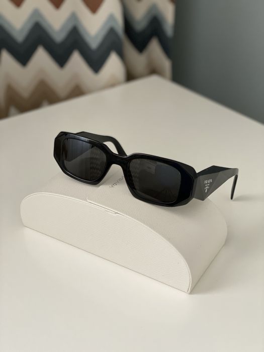 Солнцезащитные очки Prada, оригинал!