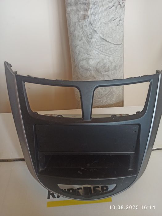 Рамка Hyundai Accent