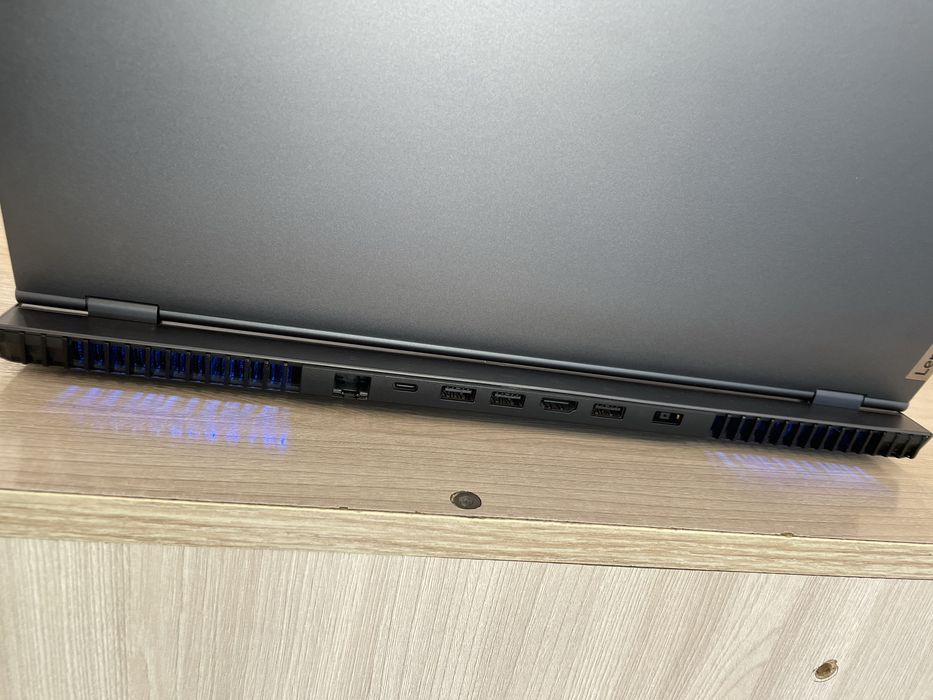 Топовый ноутбук Lenovo Legion 7 RTX 3070
