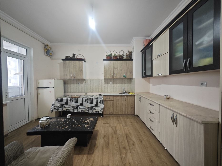 Srochna motrit 1 kvartira ijaraga beriladi