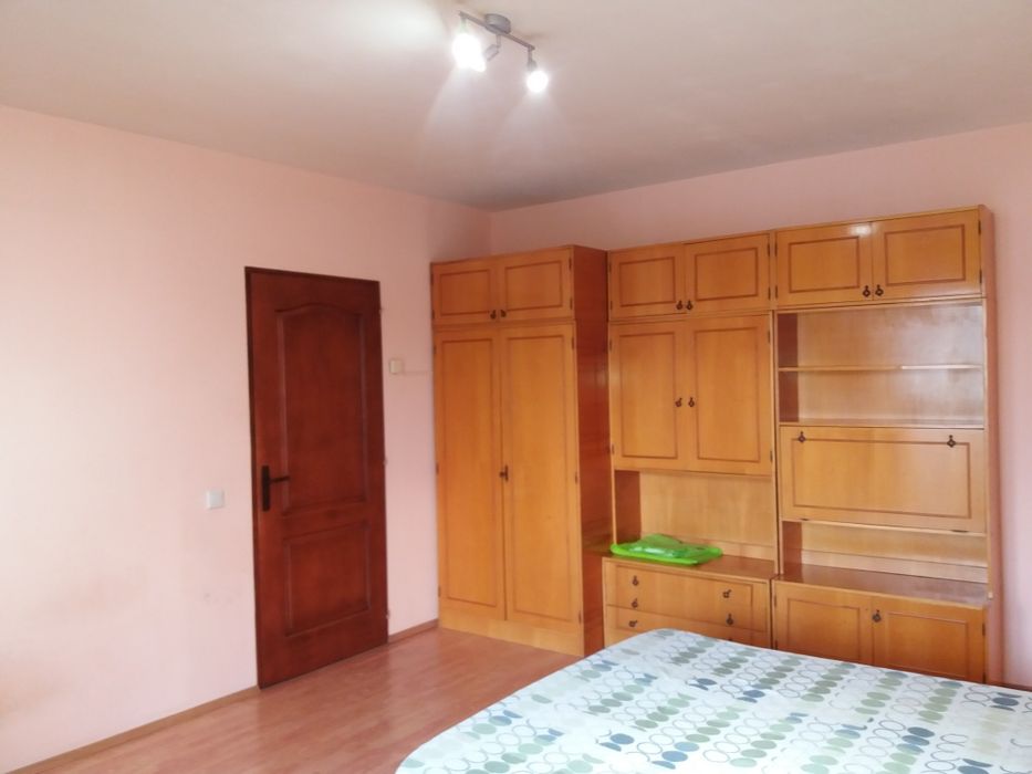 Chirii apartament Floresti