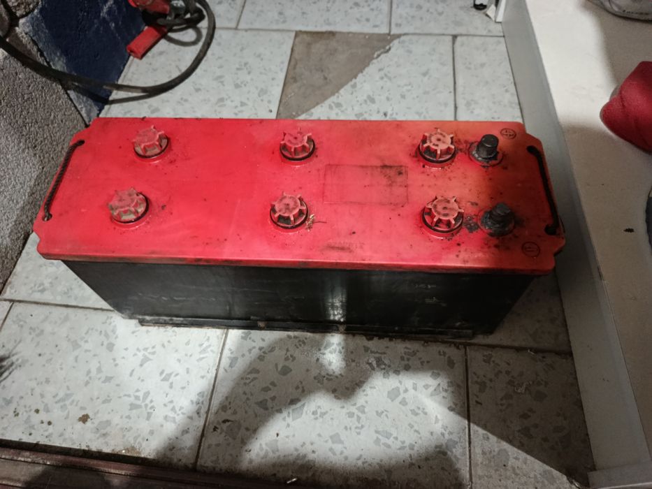 Аккумулятор Уникум 140 Ah