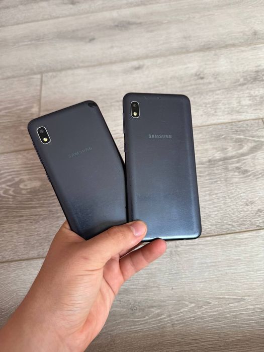 Samsung a10 32 Skidkada