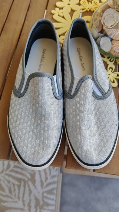 Два чифта летни обувки на Calvin Klein