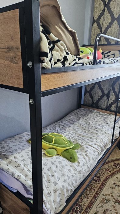 Двухяросная кровать