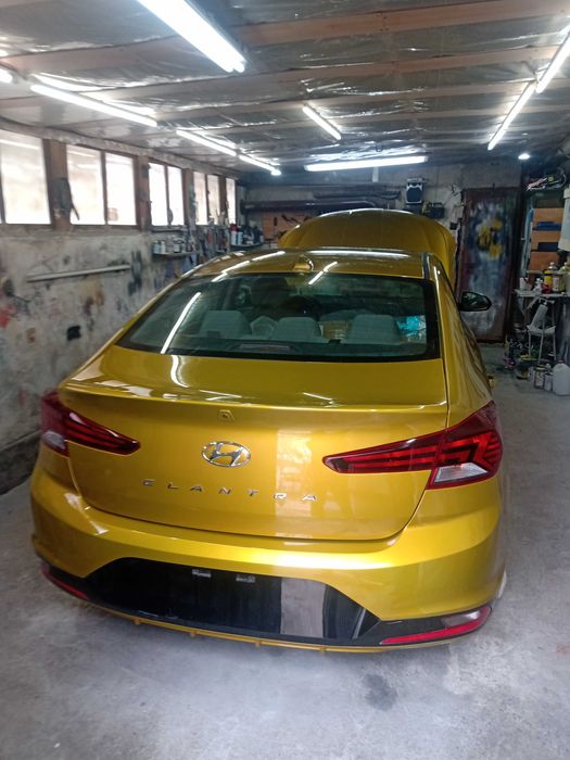 Hyundai Elantra 2.0 automatic