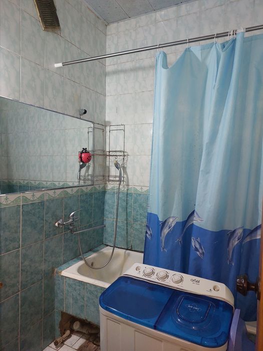 Продаётся 2х комнатная  Авиосозлар 4