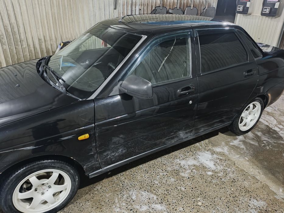 Lada Priora седан
