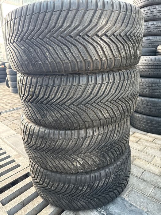 MICHELIN orginal made in U.S.A 235/45/18