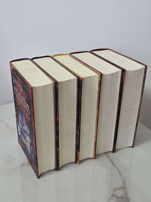 Urzeala Tronurilor (Game of Thrones) - set carti cartonate(hardcover)