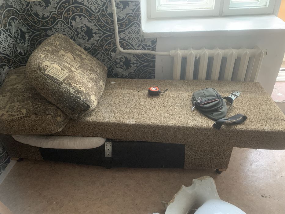 Диван бесплатно забирайте самовывоз