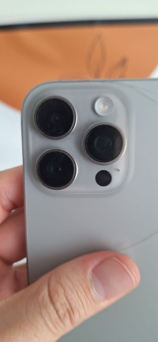 Iphone 16 pro на 128 grey