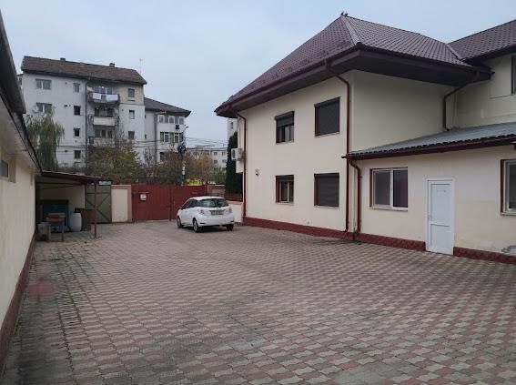 Închiriez vilă generoasă – Tomești, Iași | Zonă centrală | Acces DJ28
