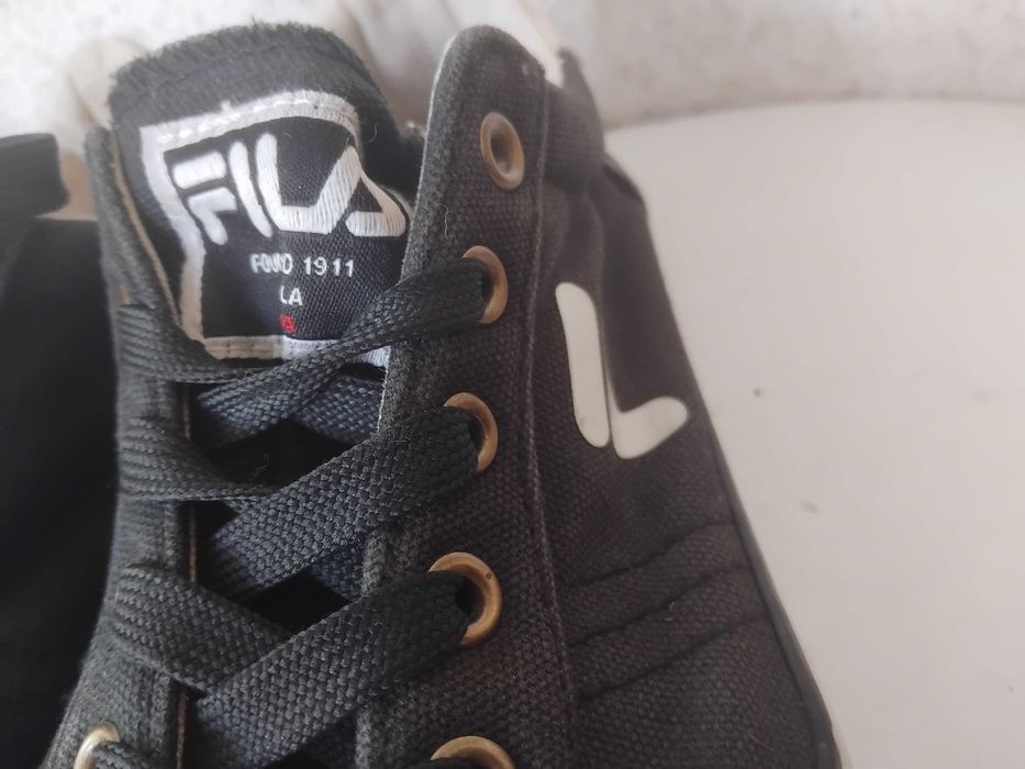 Fila 100% оригинални кецове / спортни обувки Фила, номер 39