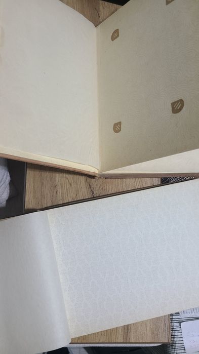 Фотоальбомы в кожаном переплете