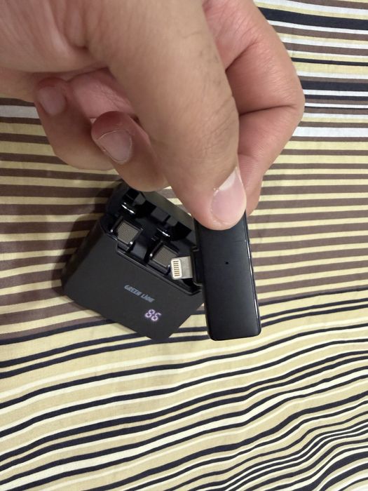 Петличка. Беспровадной микрофон