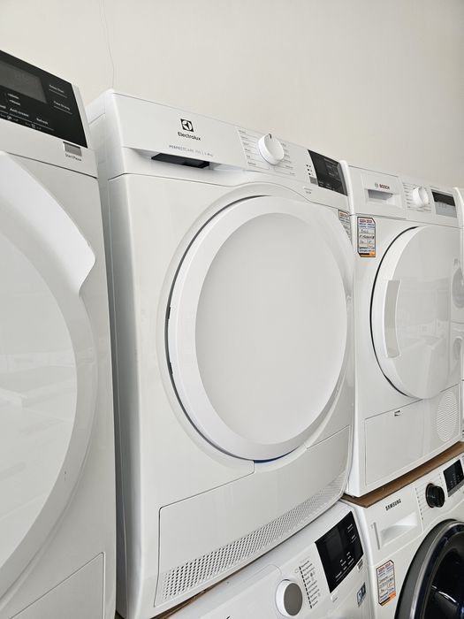 Сушилня с термопомпа Electrolux  Perfect  Care 700