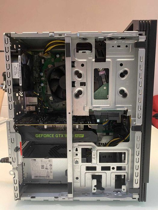 PC Gaming Lenovo i5-10400F / GTX 1650 SUPER 4GB / 8GB RAM / SSD 256GB + HDD 1TB