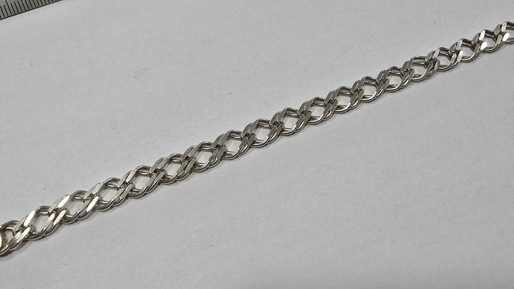 Сребърна гривна 925